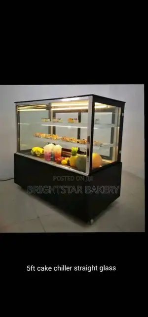 Cake Display Chiller Square 5feet