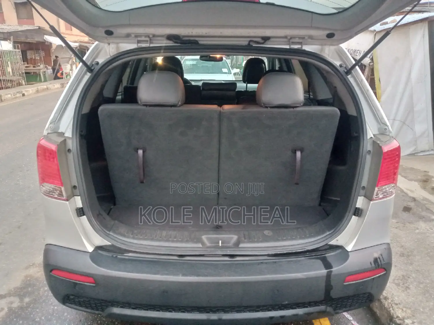 Kia Sorento 2012 Silver