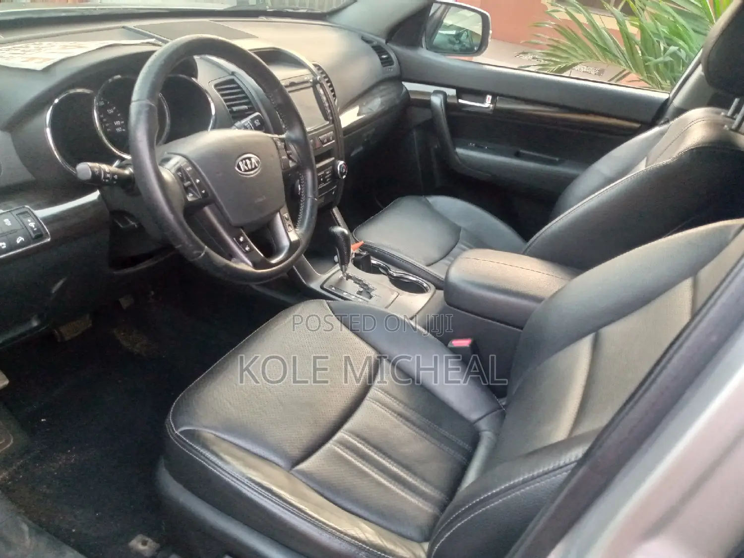 Kia Sorento 2012 Silver