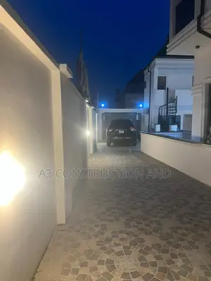 3bdrm Duplex in Kolapo Ishola Gra, Akobo for rent