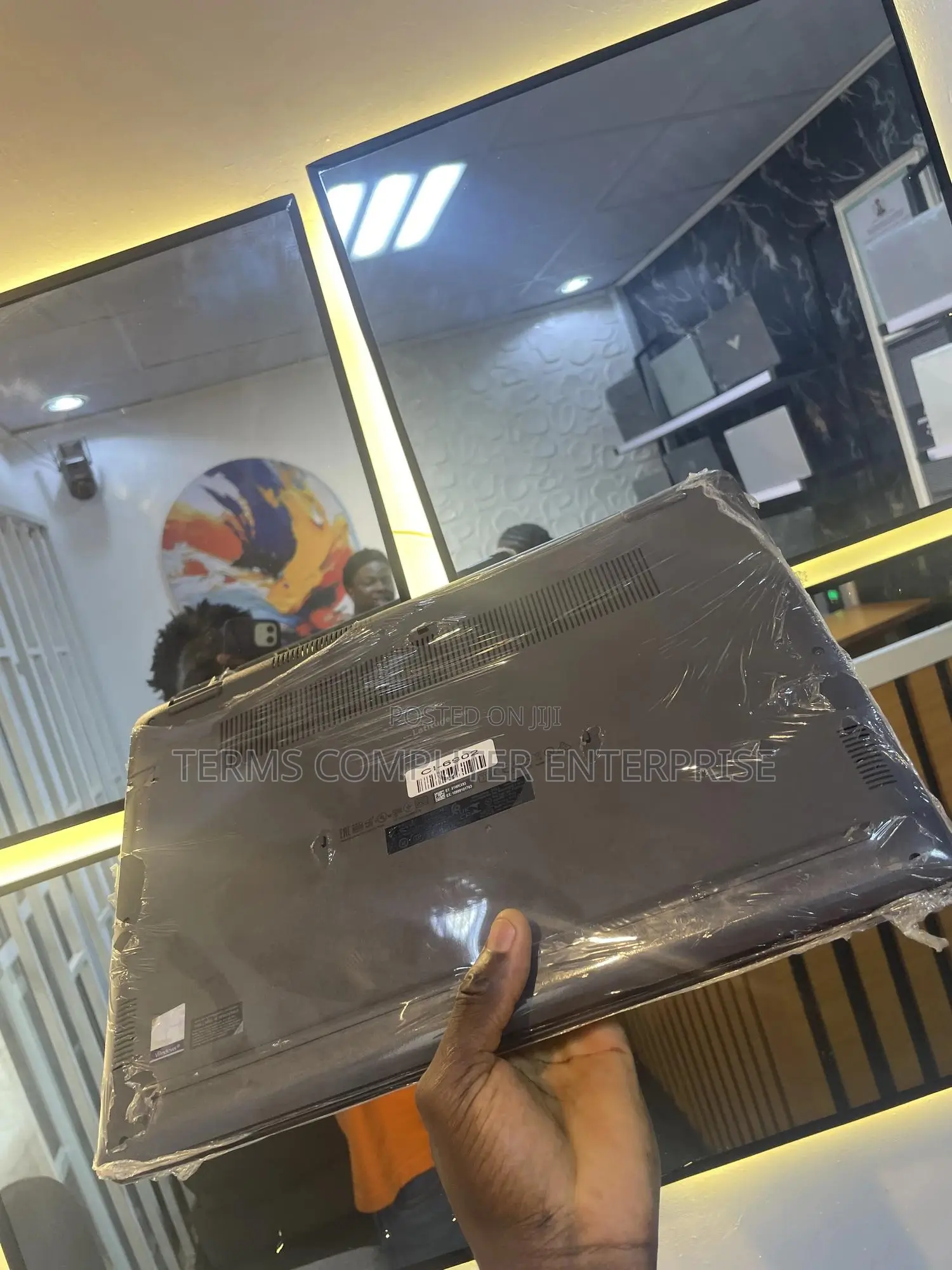 Laptop Dell Latitude 3510 8GB Intel Core I5 SSD 256GB