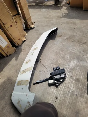 Toyota Boot Spoiler Rav4 2015