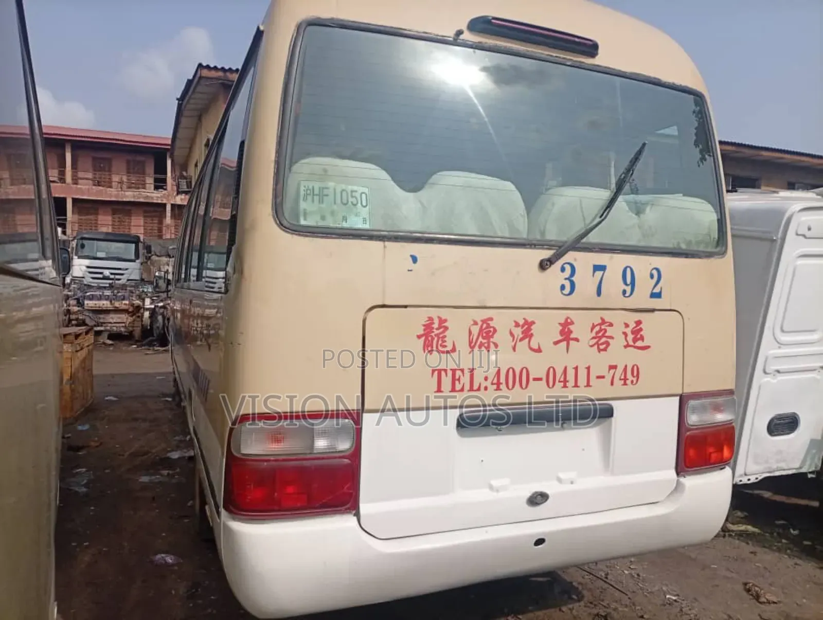 Toyota Coaster 2010 Gold