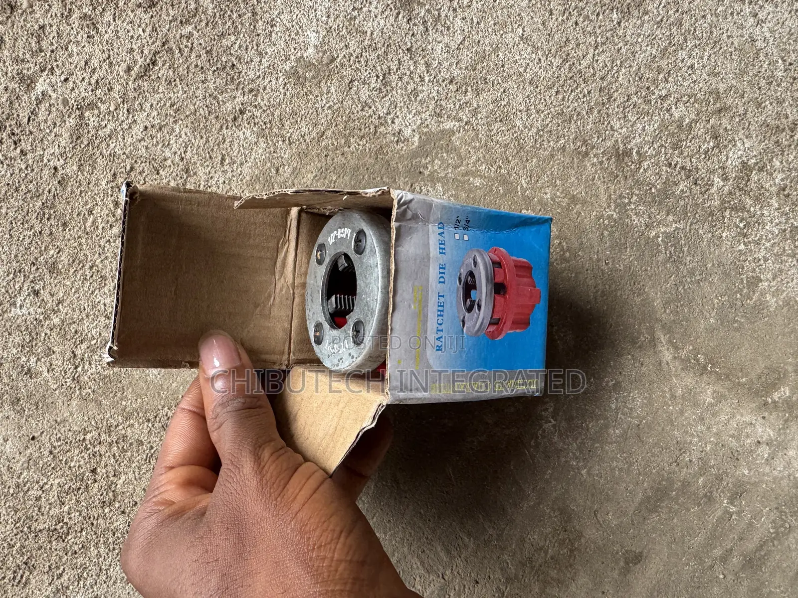 1⁄2" Manual Pipe Threader Die Head.