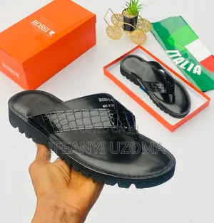 High Quality Classic Leather Slippers
