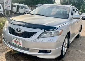 Toyota Camry LE 4dr Sedan (2.4L 4cyl 5A) 2007 Silver