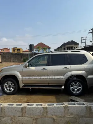 Lexus GX 470 2008 Gold