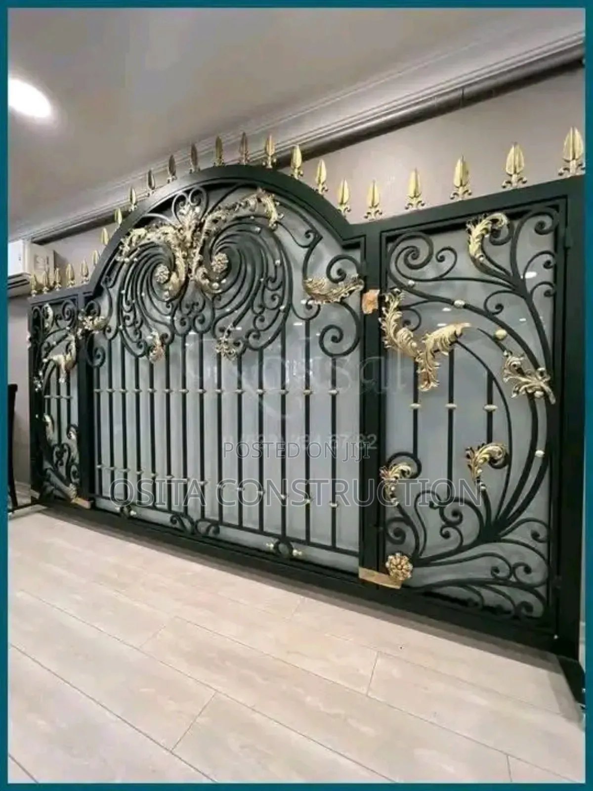 Royal Wrought Iron Gate Design
