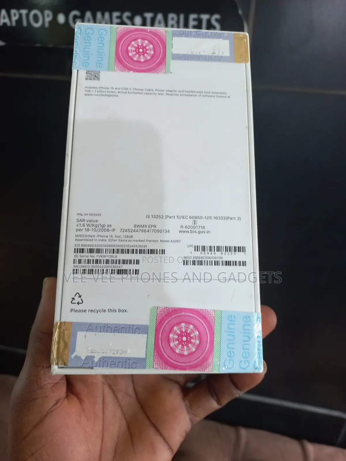 New Apple iPhone 16 128 GB Green