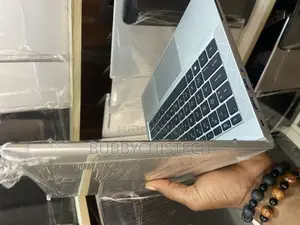 Laptop HP EliteBook 830 G7 8GB Intel Core I7 SSD 256GB