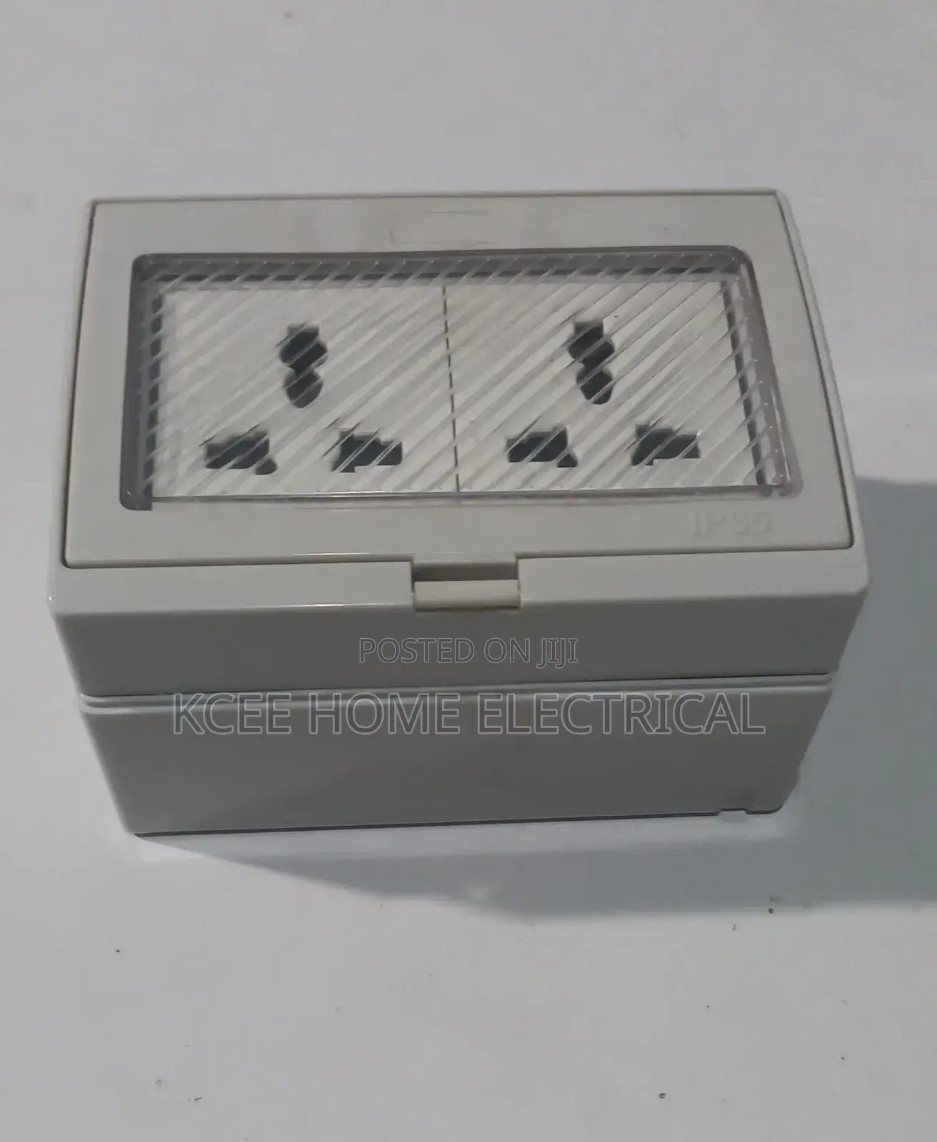 Ip55 Double Weatherproof Socket With Protective Cover – Outdoor Use