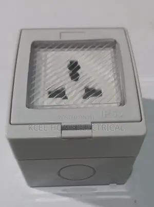 Ip55 Double Weatherproof Socket With Protective Cover – Outdoor Use