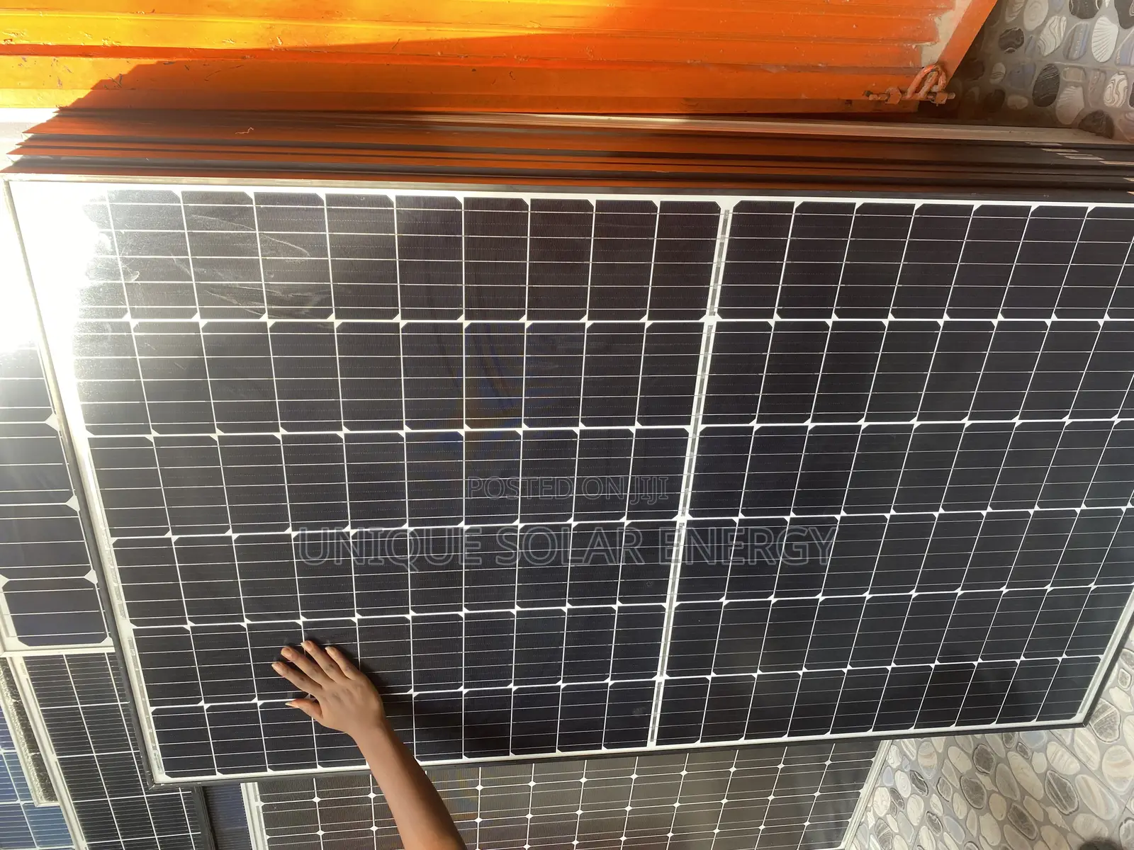 450w Half Cut Panel (Black Frame)