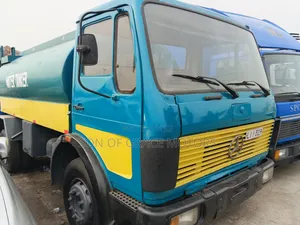 Mercedes Benz 1627 Tanker