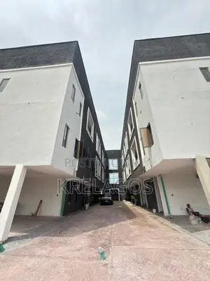 1bdrm Apartment in Ajiwe for sale
