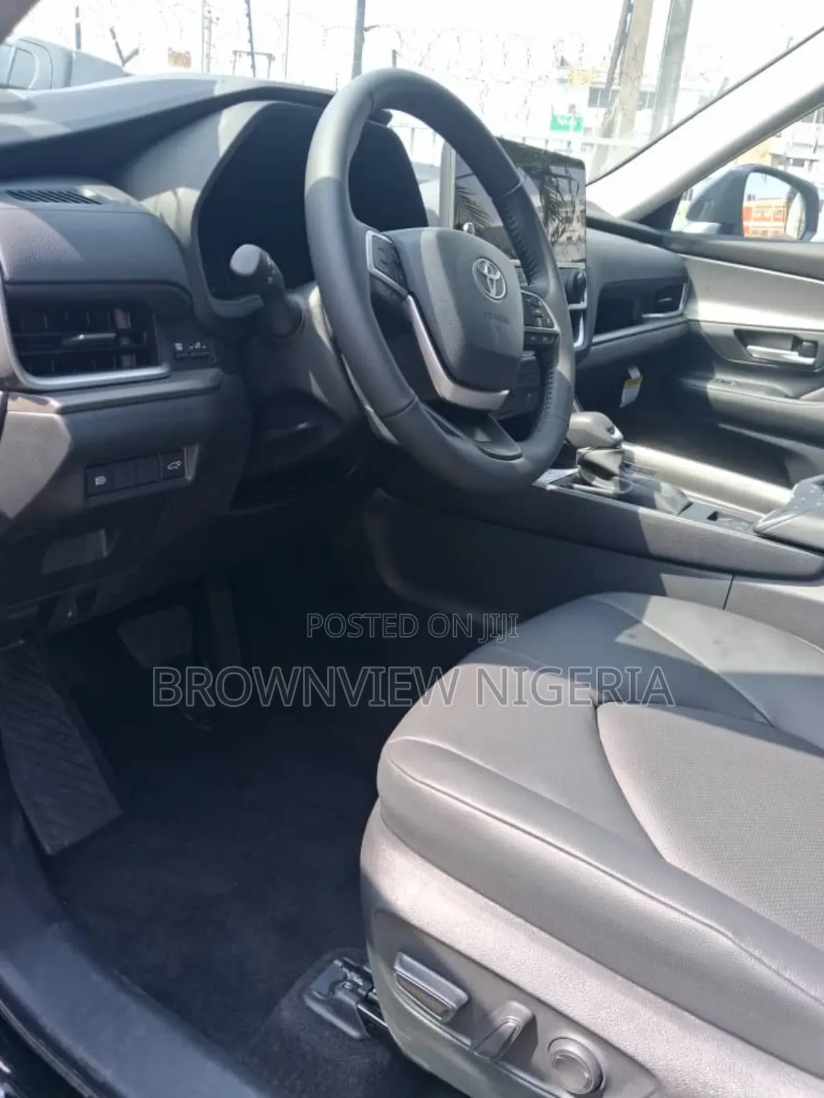 New Toyota Highlander XLE 2025 Black