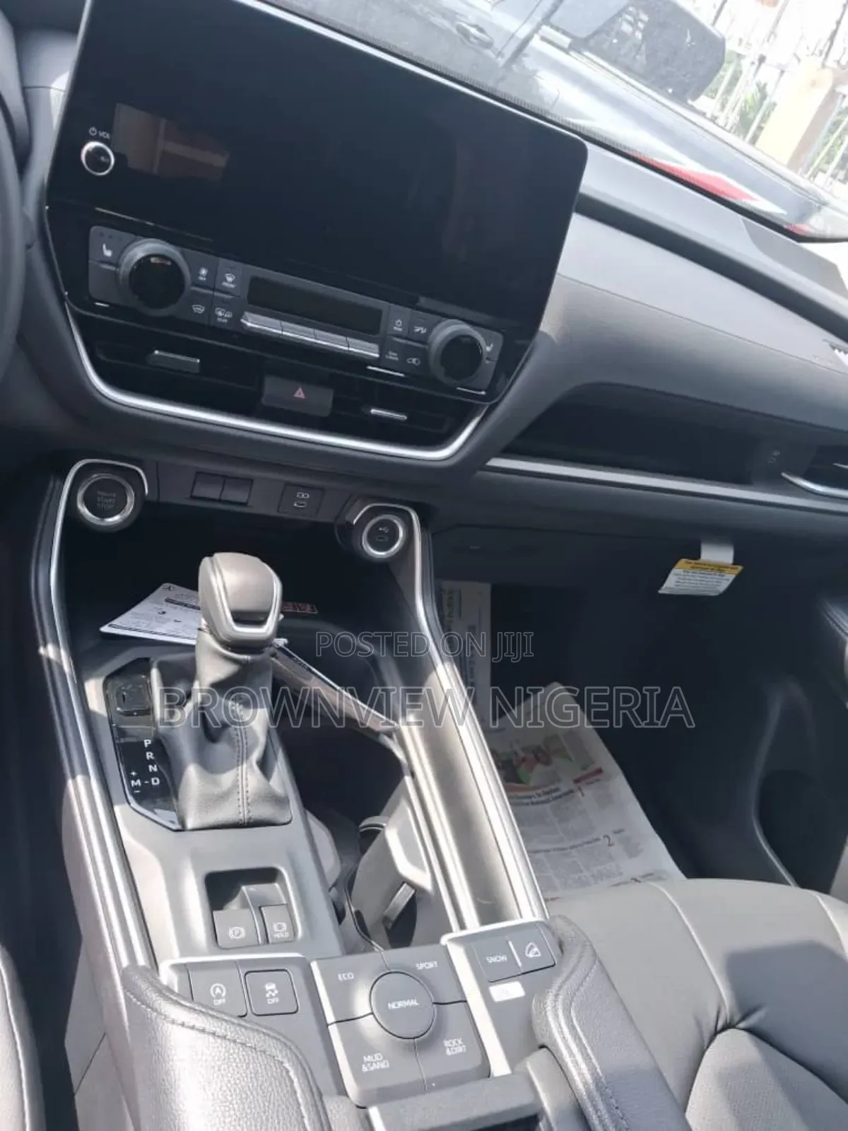 New Toyota Highlander XLE 2025 Black