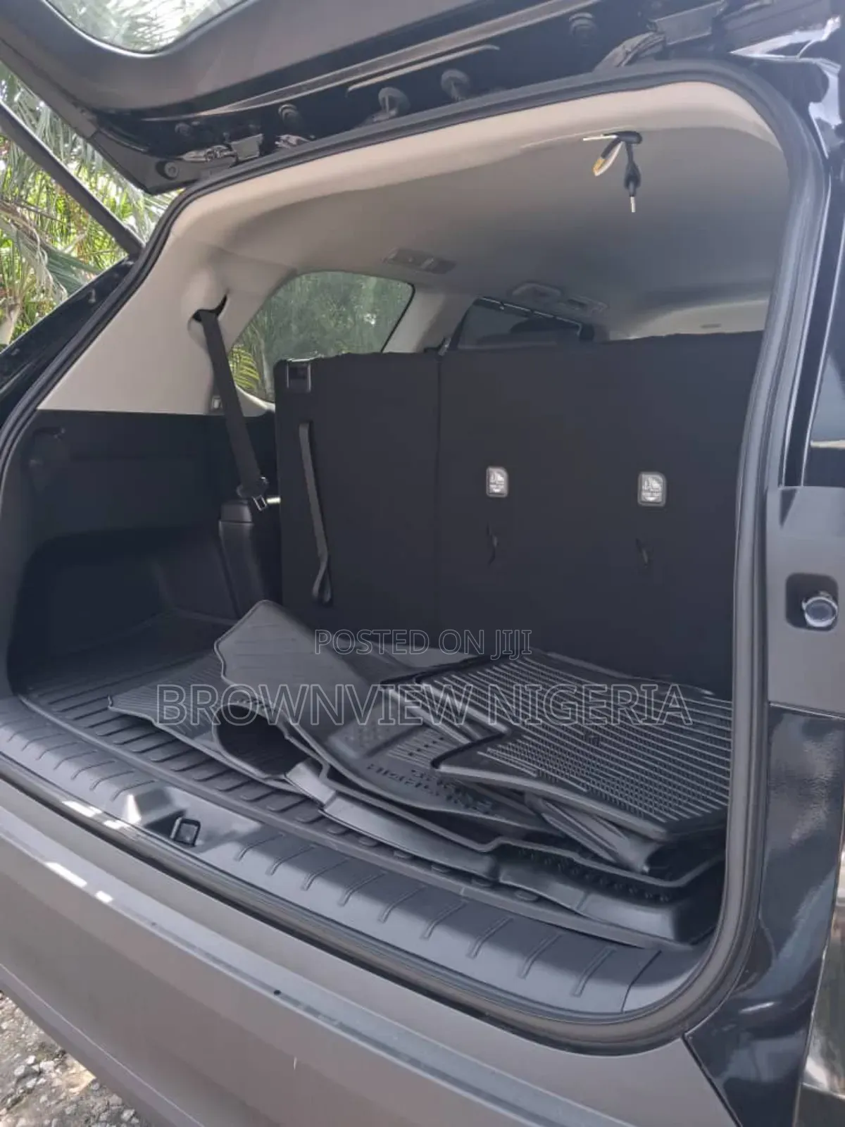 New Toyota Highlander XLE 2025 Black