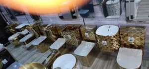 Luxury Gold Toilet Set