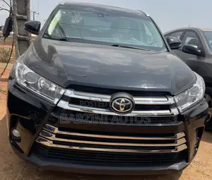 Toyota Highlander Limited 4dr SUV AWD (3.5L 6cyl 6A) 2015 Black