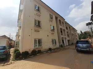 3bdrm Block of Flats in Mabushi for rent