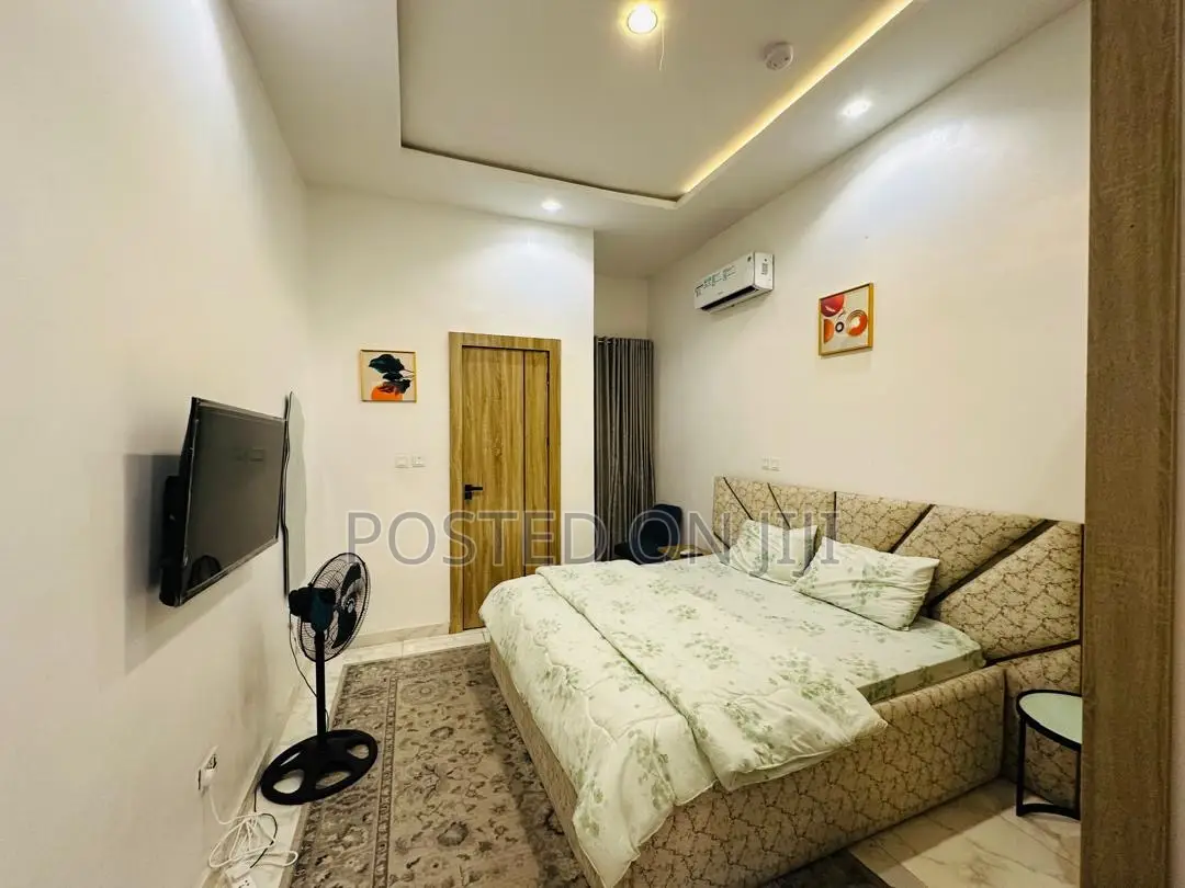 Service Apartment