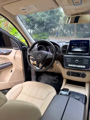 Mercedes-Benz GLE-Class 2018 Blue