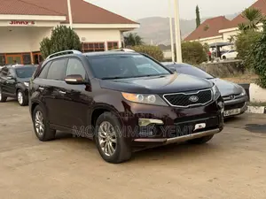 Kia Sorento 2013 Burgundy