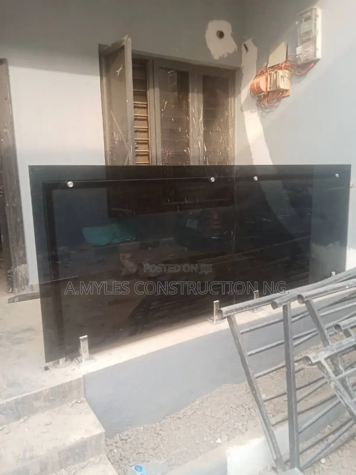 10mm Dark Grey Glass