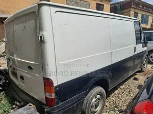 Ford Transit 2002 White