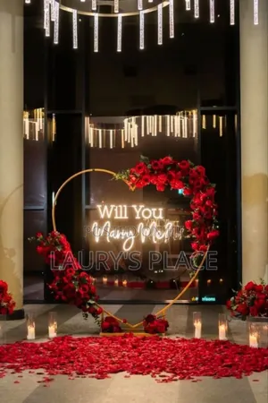 Balloon Arrangement for Proposal Decorations