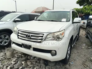 Lexus GX 460 Premium 2012 White