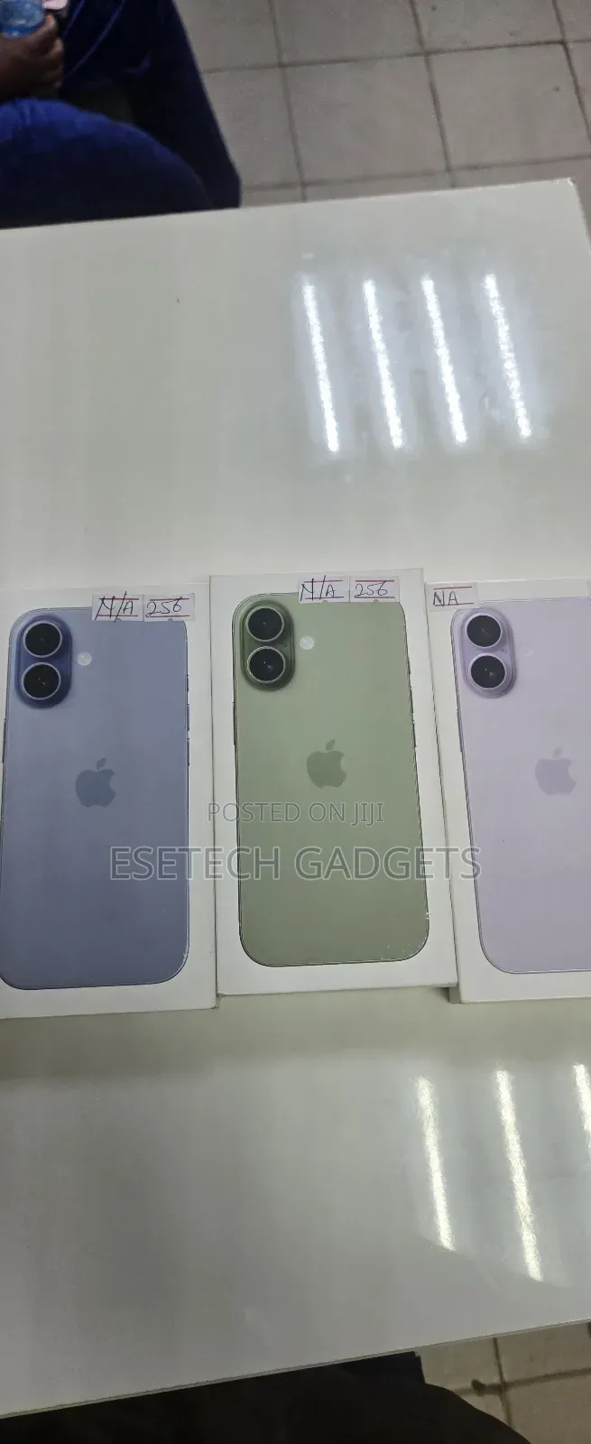 New Apple iPhone 17 256 GB