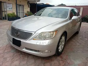Lexus LS 2008 Silver