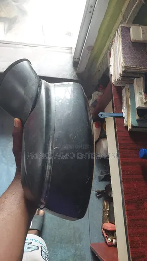 Toyota Side Mirrors Ai or Yairs