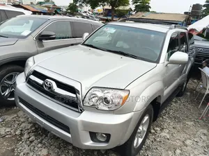 Toyota 4-Runner Limited 2008 Silver