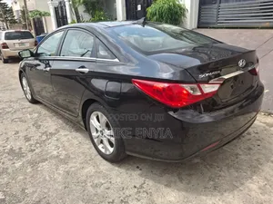 Hyundai Sonata Limited Sedan FWD (2.4L 4cyl 6A) 2013 Black