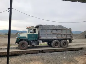 Solid Shipping and Granite for Construction Project