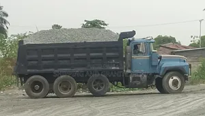 Solid Shipping and Granite for Construction Project