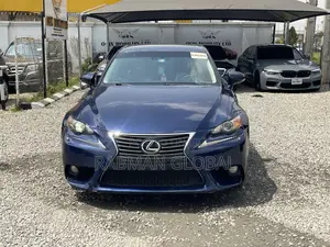 Lexus IS 250 4WD 2014 Blue