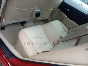 Toyota Camry XLE 4dr Sedan (2.5L 4cyl 6A) 2013 Red