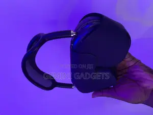 Apple Airpod Max 2 ? In Preston Condition