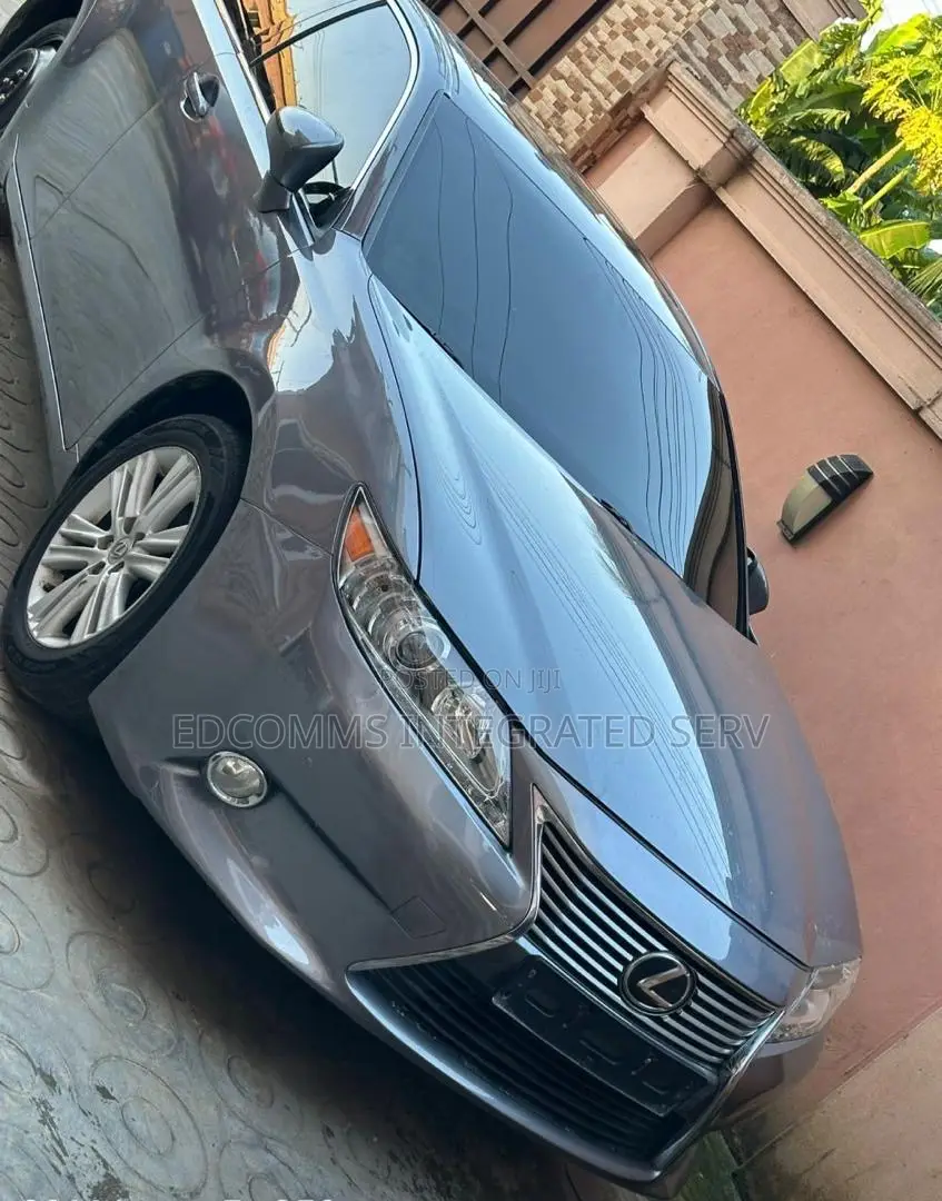 Lexus ES 2014 Gray