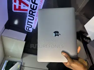 Laptop Apple MacBook Pro 2020 M1 8GB Intel Core M2 SSD 256GB