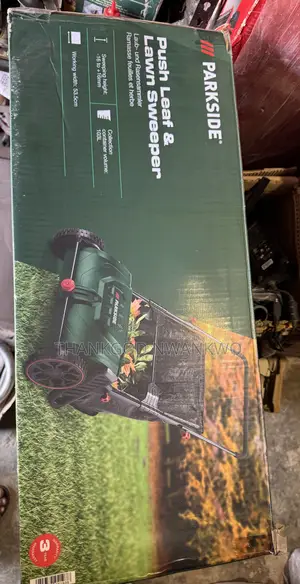 Parkside Push Leaf and Lawn Sweeper
