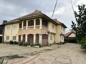 7bdrm Duplex in Divine Estate, Oyigbo for sale