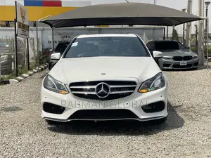 Mercedes-Benz E350 Base 4Matic Sedan AWD (3.5L 6cyl 7A) 2015 White