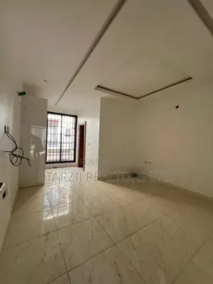 4bdrm Duplex in Apo District for sale