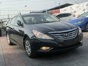 Hyundai Sonata GLS Sedan FWD (2.4L 4cyl 6A) 2012 Blue