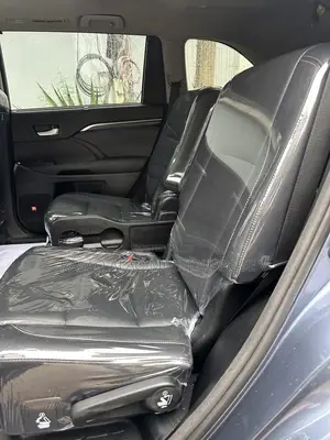 Toyota Highlander 2015 Blue